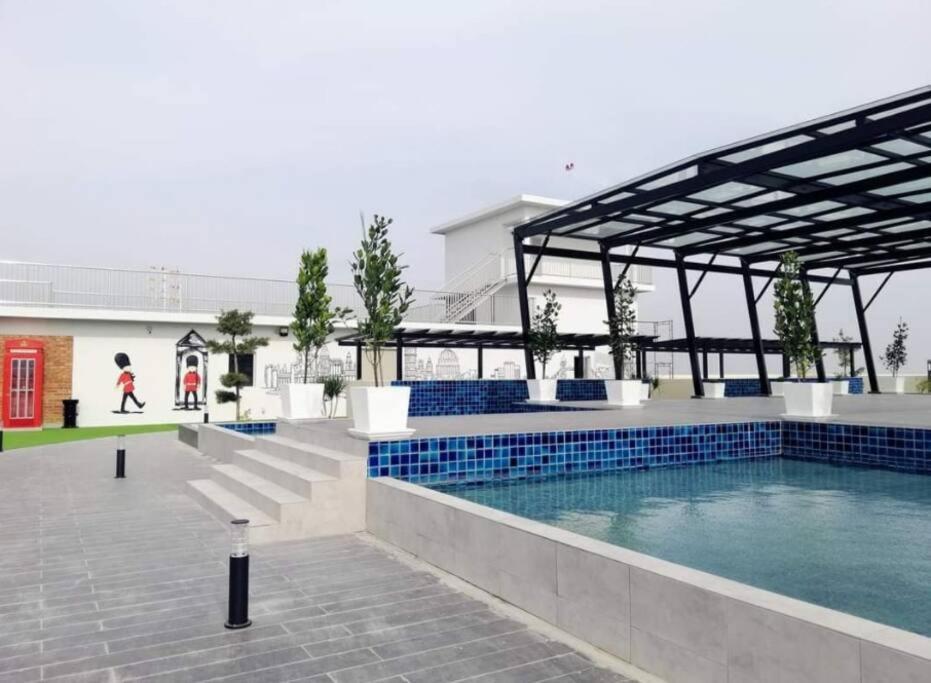 Joyful Sitiawan Skygarden Swimming Pool Leilighet Seri Manjung Eksteriør bilde